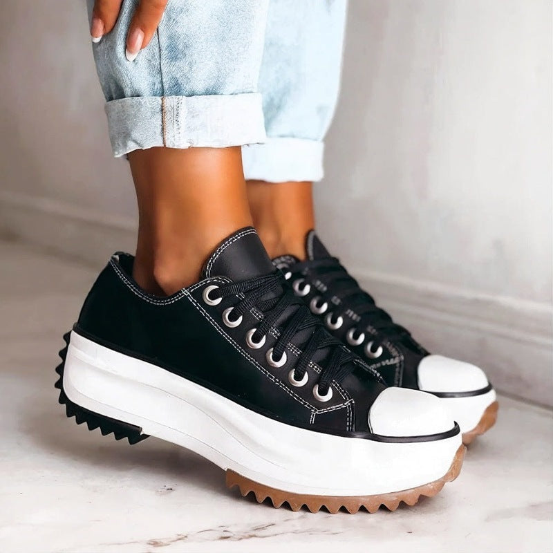 Aria Comfort Sneakers